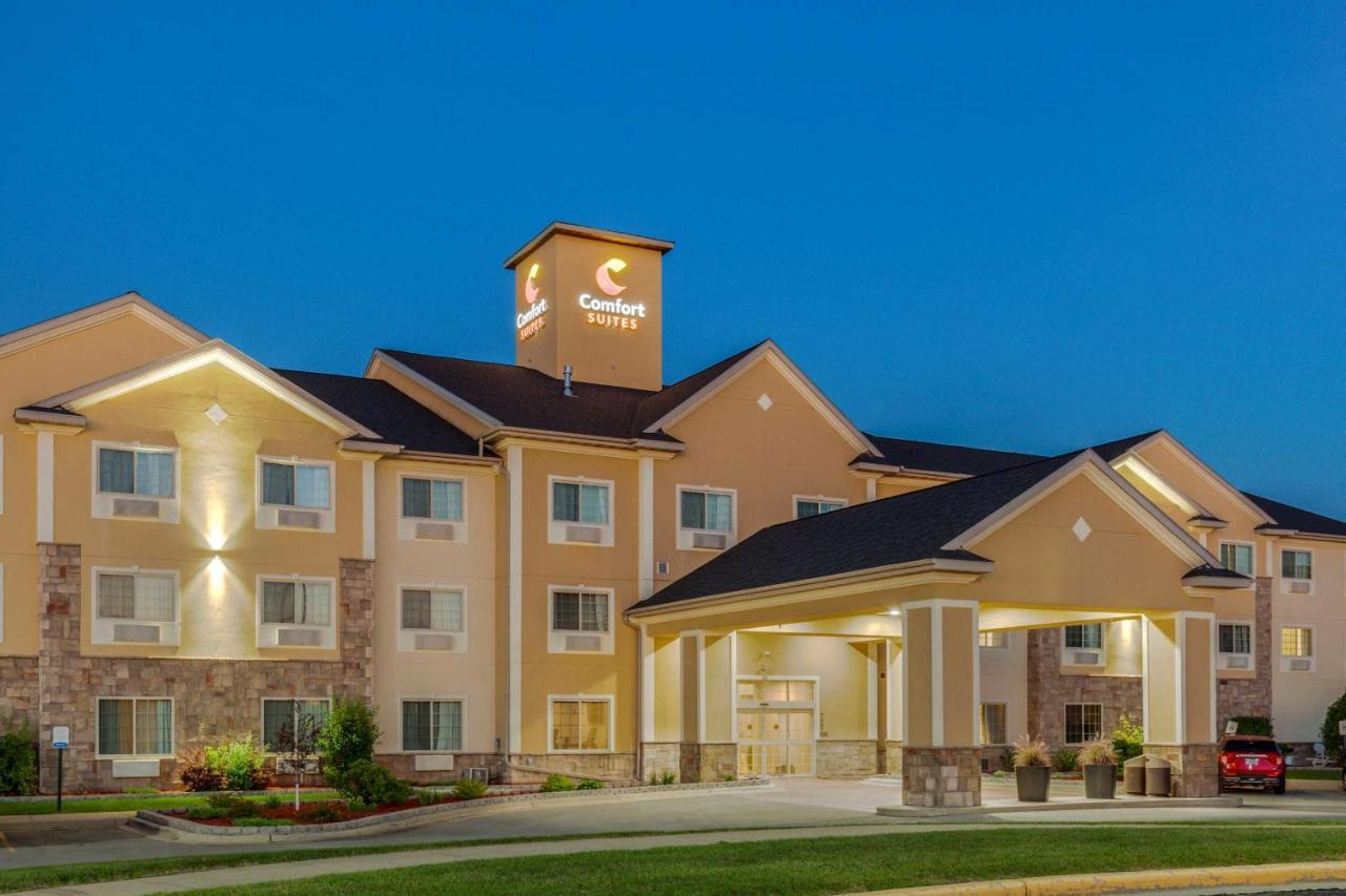Comfort Suites Johnson Creek Conference Center Exteriör bild